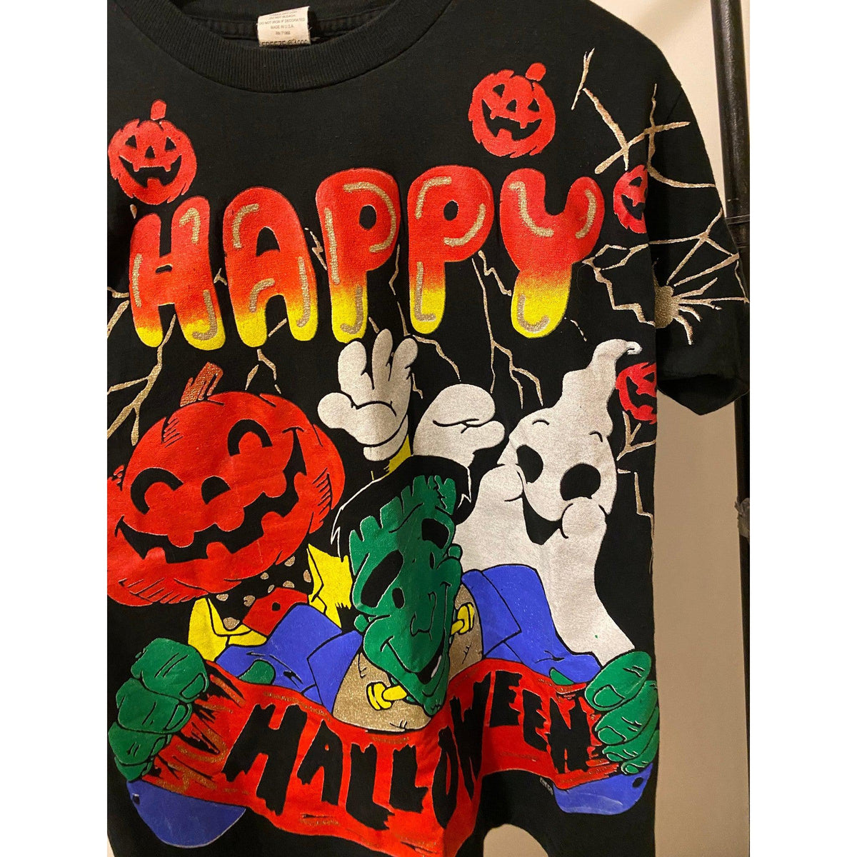 Vintage ‘96 Freeze fashion NY All-Over Horrory Halloween Shirt.