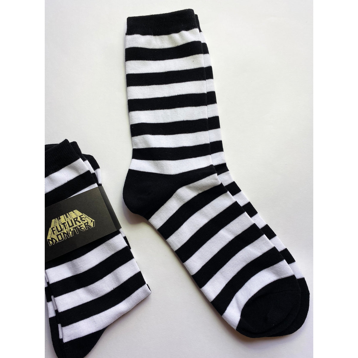 SOCKS STRIPE BLACK WHITE – Oi Oi The Shop